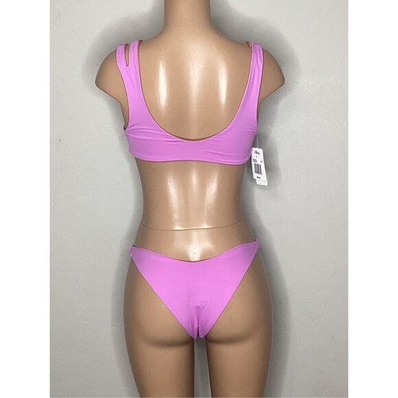 New. L*SPACE lilac teeny bikini. L-top/M-bottom. Retails $176 - Picture 5 of 9